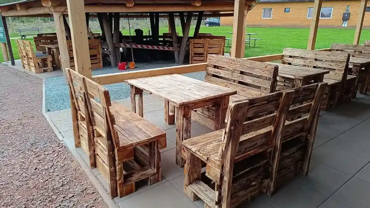 Music Hall Zděřina: Rozrywka w czeskim stylu niedaleko granicy