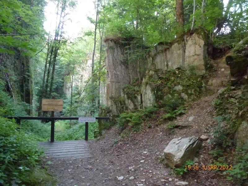 Dlaczego warto odwiedzić Albeřická jeskyně właśnie teraz?