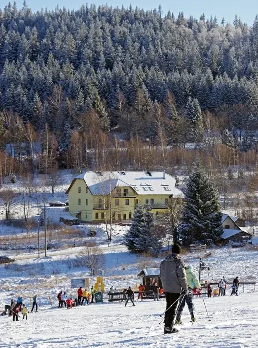 Kosówka w Siennej: Domowa atmosfera tuż przy stoku Czarnej Góry