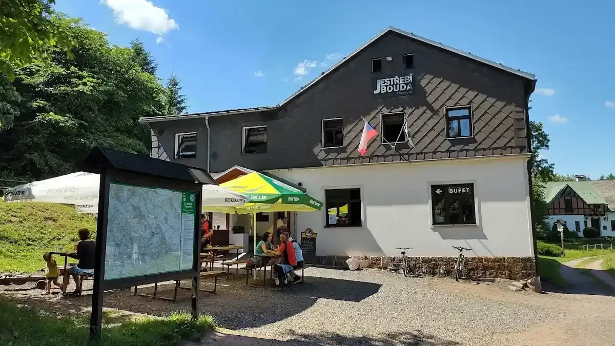 Jestřebí bouda: Czeski klimat w Górach Sowich