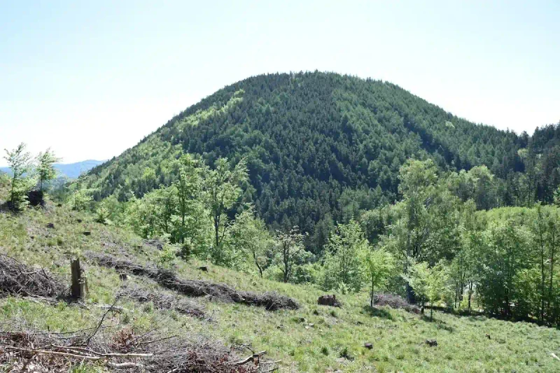 Sudety Wałbrzyskie zimą: Gdzie góry są strome, a panoramy zapierają dech