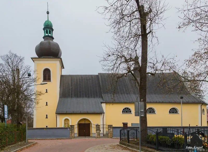 Kościół św. Katarzyny w Kudowie: Historia i legendy Zakrza