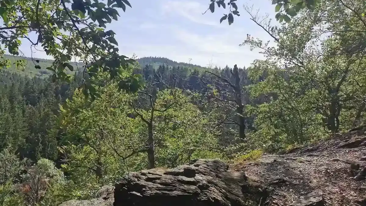 Dlaczego warto odwiedzić Skała Šafářa właśnie teraz?