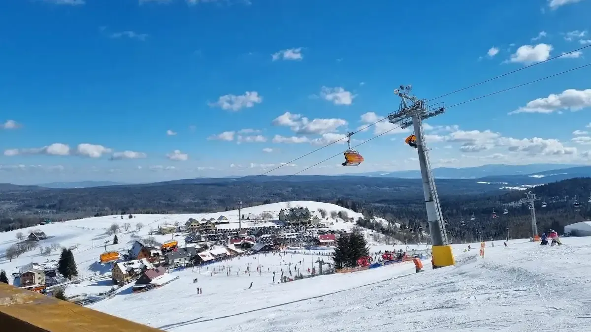 Gryglówka Zieleniec: Rodzinne szaleństwo na stoku