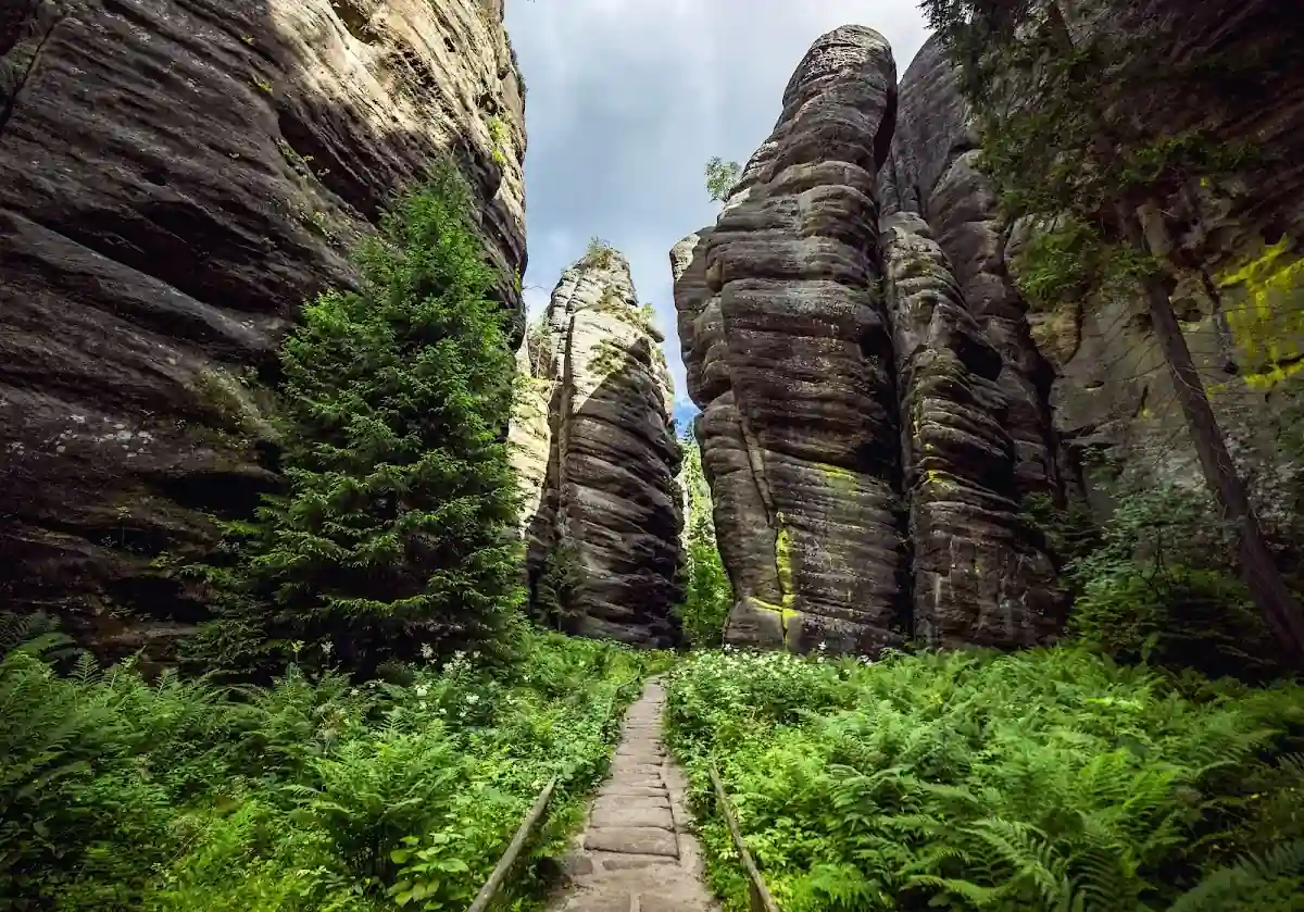Schody na punkt widokowy.