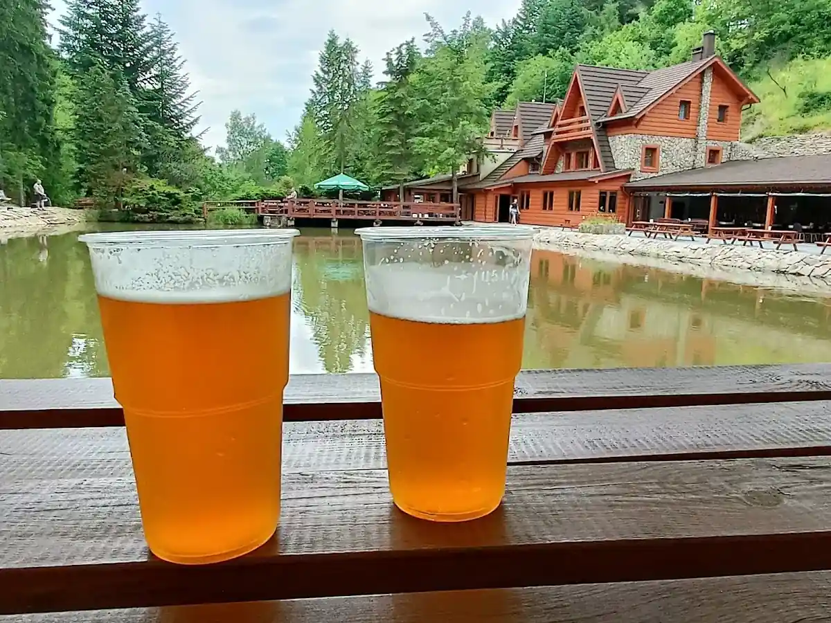 Zestaw obiadowy z pstrągiem.