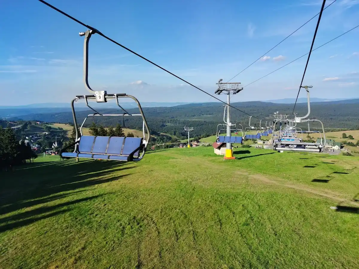 Stok Gryglówki o zmroku