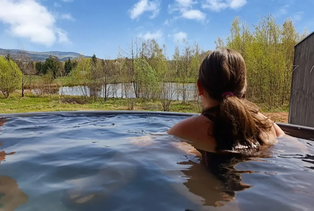 Zimowa kąpiel w balii.